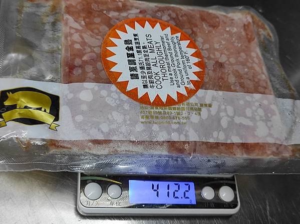 自製漢堡麵包、咬起來juicy的漢堡肉