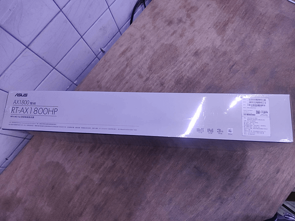 [開箱] ASUS 華碩 RT-AX1800HP 電競無線分