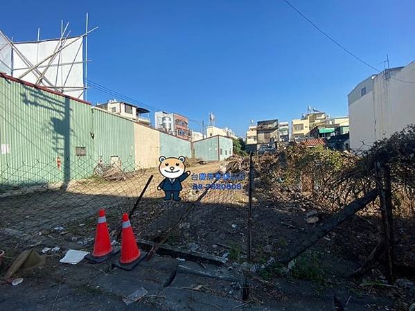 LINE_ALBUM_萬丹市中心三角窗建地（商業區）_211206_1