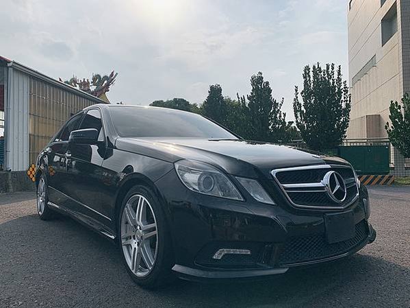 2010 E350 售59.8萬_6