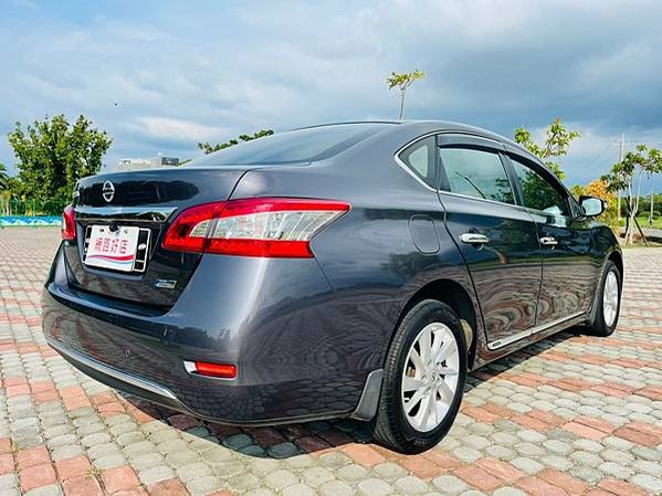 2015年 SENTRA 售23.8萬_8