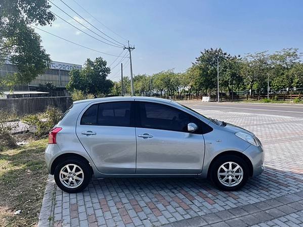 2009年 YARIS 售19.8萬_7