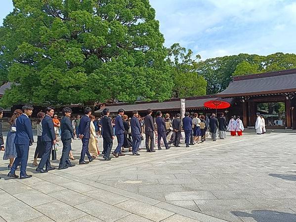 【日本遊】日本東京必去景點之一~明治神宮/明治神宮漫步記：當