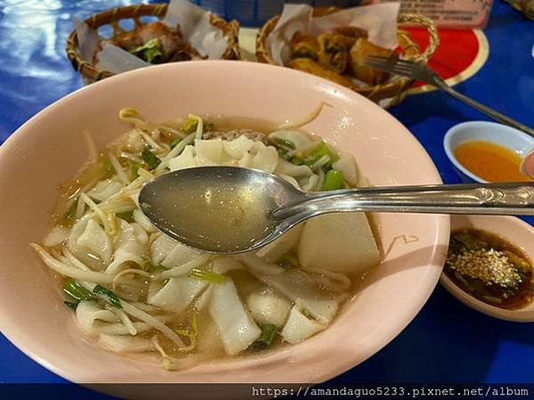 ｜食記-台北市信義區｜哈哈羅55泰式船麵(信義店)｜信義區吹