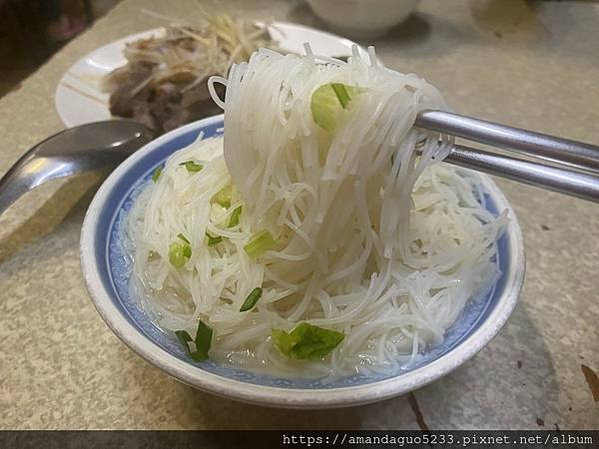 ｜食記-台北市中正區｜黃媽媽米粉湯｜東門市場人氣米粉湯，一碗