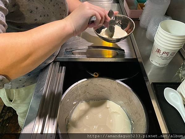 ｜食記-台北市中正區｜江記東門豆花｜東門市場內豆香濃郁綿密的