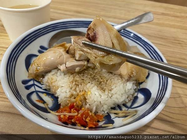 ｜食記-台北市信義區｜富春雞肉｜吳興街小清新雞肉飯，鹹甜甘醇