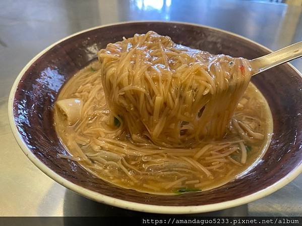 ｜食記-台北市北投區｜中央北蚵仔麵線｜湯頭不一樣的麵線！鮮蚵