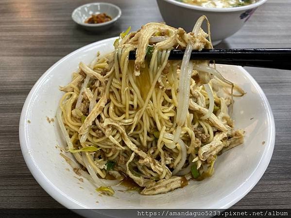 ｜食記-台北市信義區｜新娘子麵館(忠孝店)｜信義區樸實簡單的