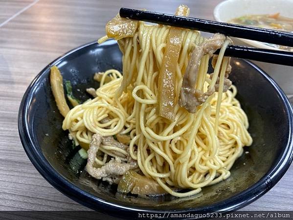 ｜食記-台北市信義區｜新娘子麵館(忠孝店)｜信義區樸實簡單的