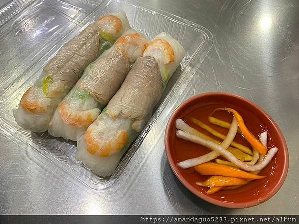 ｜食記-台北市蘆洲區｜慶雲越南小吃｜蘆洲大份量越式小吃，從路