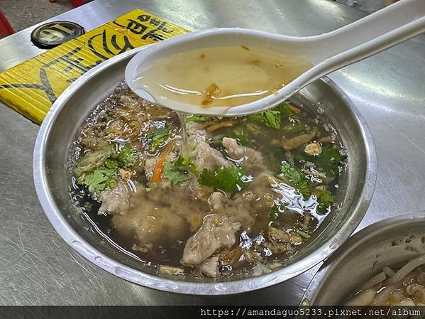 ｜食記-台北市北投區｜上全肉羹｜北投市場人氣肉羹老店，湯頭清