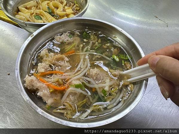 ｜食記-台北市北投區｜上全肉羹｜北投市場人氣肉羹老店，湯頭清