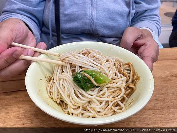 ｜食記-台北市北投區｜裕民商圈無名米粉湯｜新鮮美味的街邊平實