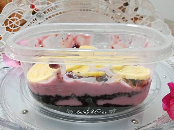 【今日我下廚】- 隨手零嘴變身夢幻甜點~香蕉核桃巧克力藍莓優