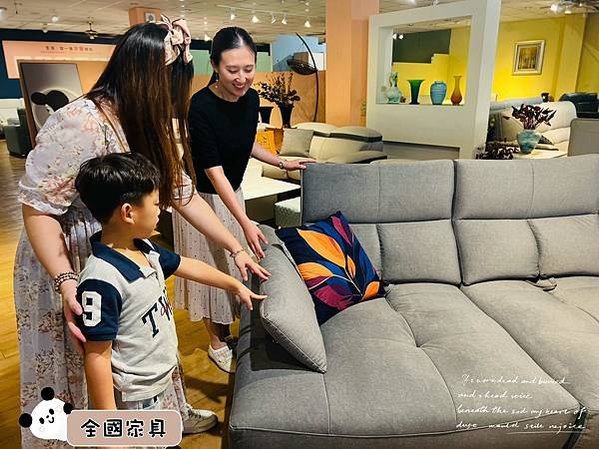 親子最幸福的床邊時光！終於挑到適合我們的床墊 彰化買床墊、沙