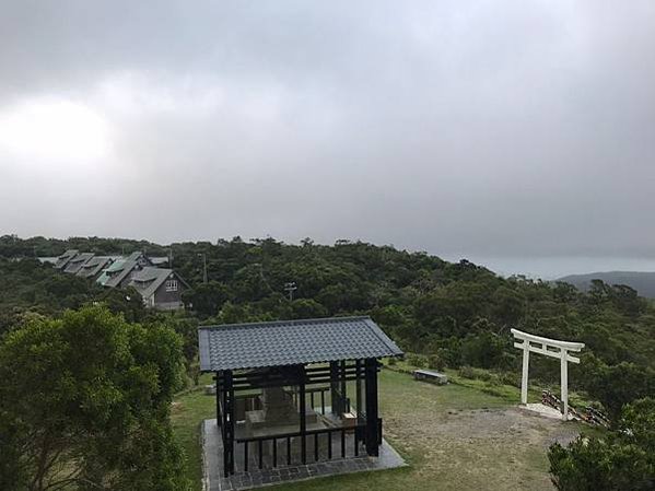 高士神社