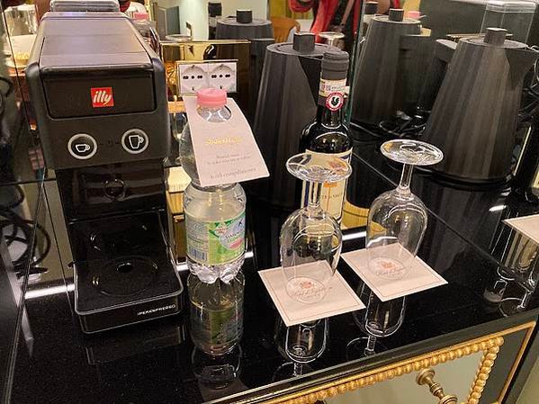 羅馬市中心奢華的五星級飯店 Hotel d&apos;Inghilte