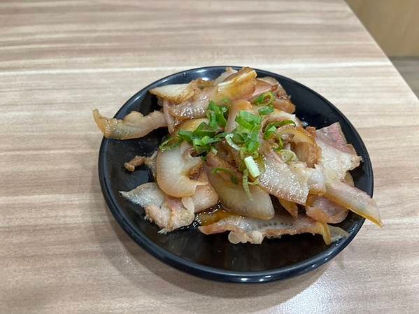 汐止午餐吃什麼【李師傅牛肉麵水餃專賣店】(附菜單)中午一定要