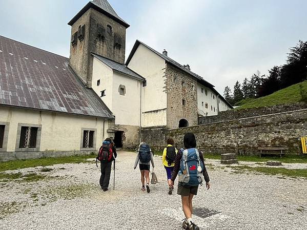 法國之路(Camino Francés)Day 2 小而美的