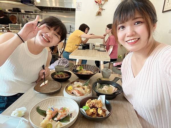 LINE_ALBUM_221117_7