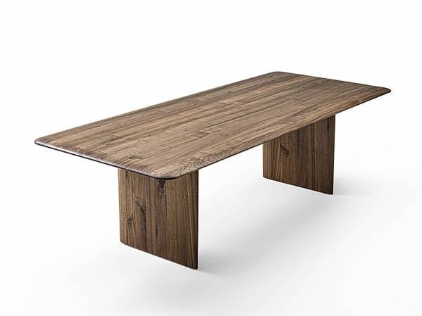 riva 1920 vela table_4