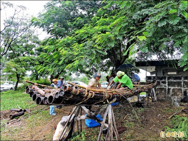 阿美族古帆船為印證近4000年間台灣和南島國家有船隻往來，台
