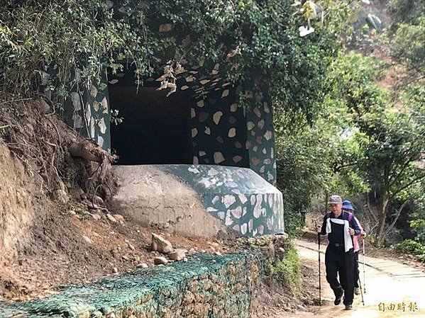 鳳崎步道-「鳳崎晚霞」即列入台灣淡新八景之一/當地人在竹北鳳