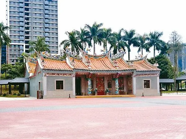 歷史建築十四張古厝群異地重組-新北市十四張劉氏古厝群拆遷重組