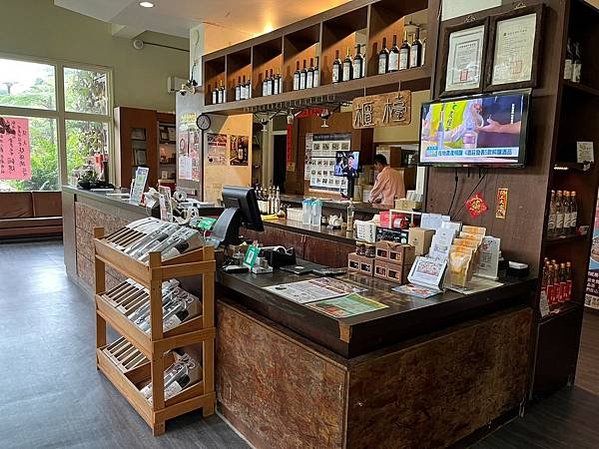 宜蘭頭城秘境景點推薦_藏酒酒莊(藏酒畫中話、手作體驗、微醺體