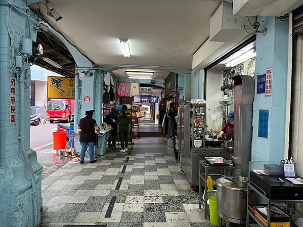 【新竹美食推薦】車站肉羹麵｜在地人激推紅糟肉丸與肉羹湯，超高