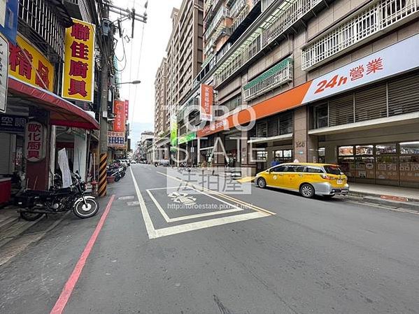 LINE_ALBUM_板橋區四維路230巷3號4樓_230217_1