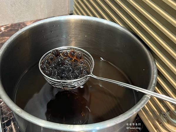 【新北美食】致理科技大學火鍋推薦「同伙小火鍋」@雞佛火鍋/板