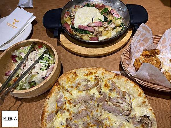 堤諾義大利比薩Tino's Pizza Café 台北濟南門