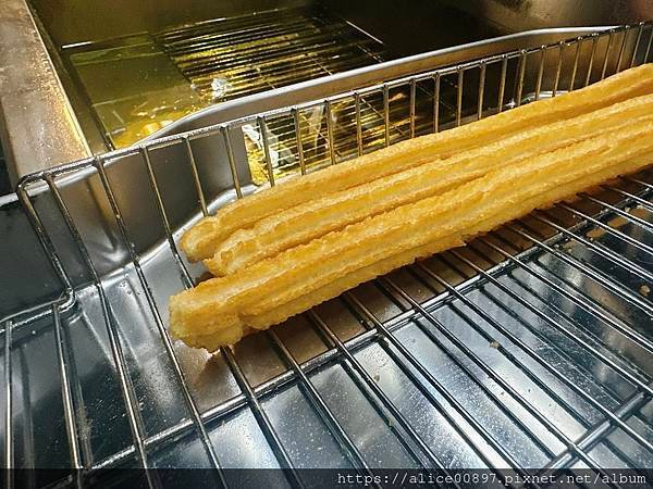 【美食爆報】公館站步行5分鐘即享美食小吃丨Sunny.3西班