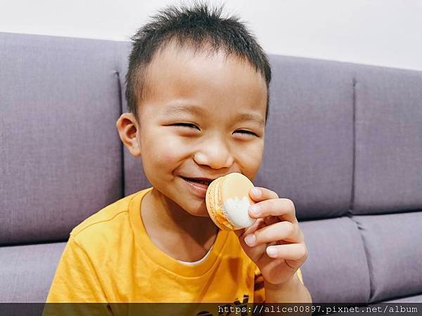 【宅配點心】彰化超人氣團購甜點店丨時尚配色中秋限定版丨蛋黃o