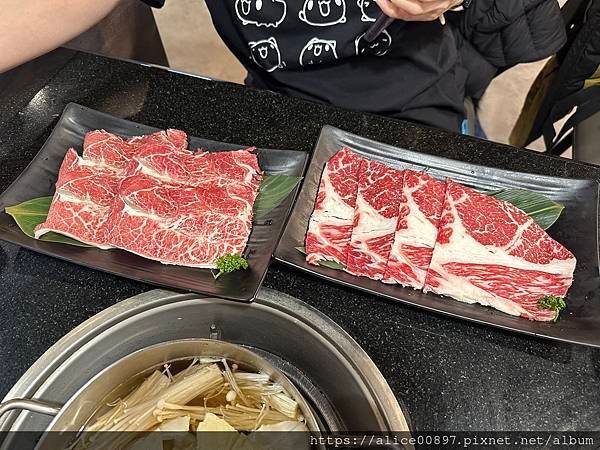 【美食爆報】三柒燒肉專門店 桃園藝文店丨+39火烤吃到飽評價