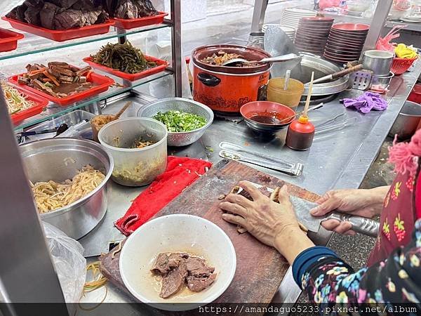 ｜食記-台北市大同區｜雙連無名牛肉麵攤｜雙連捷運站無名牛肉麵