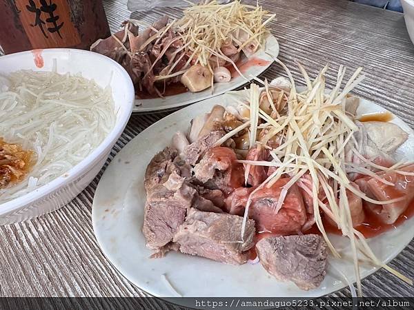 ｜食記-台北市萬華區｜好款姨米粉湯｜巷弄內古早味米粉湯，切料