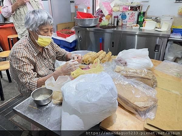 ｜食記-台北市北投區｜北投鼎邊銼｜中繼市場內排隊美食，只賣鼎