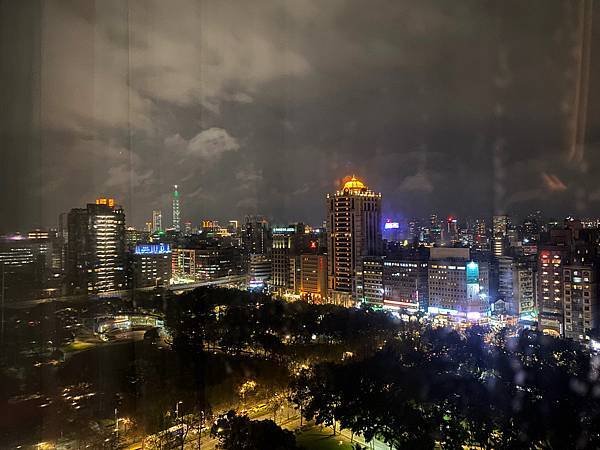 晶華酒店 大班廊 五星級飯店 行政樓層 高樓景觀 夜景