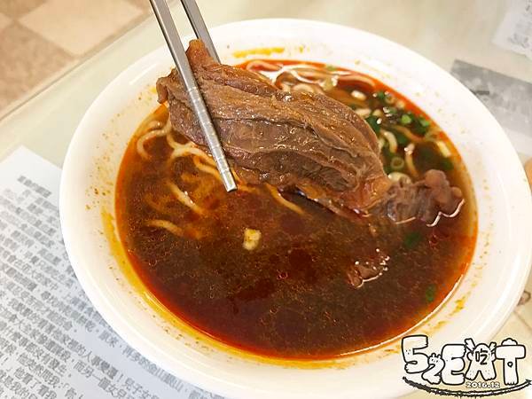 食記可口牛肉麵11.jpg