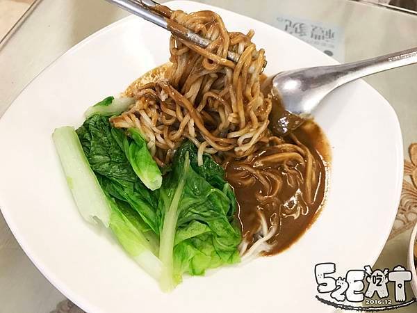 食記可口牛肉麵12.jpg