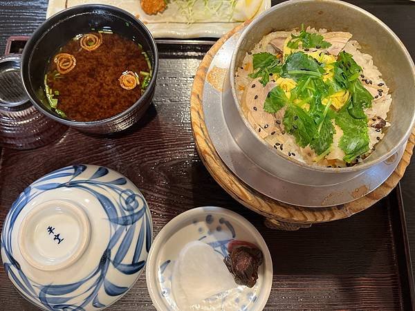 【2023奈良美食】超人氣排隊名店_志津香釜飯