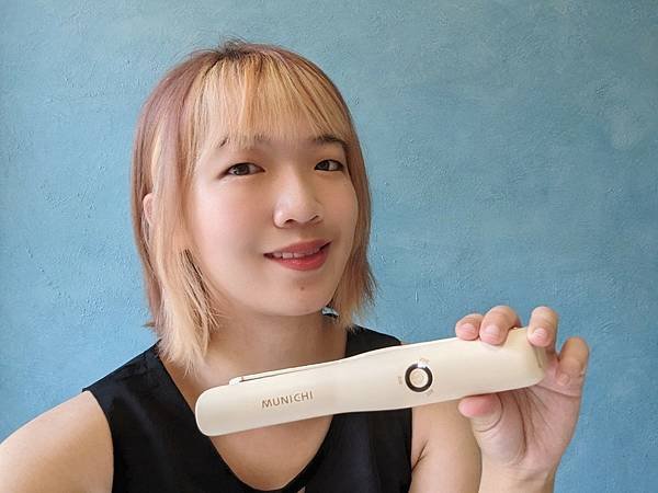 直捲兩用溫控無線離子夾MR.0932。MUNICHI 沐尼黑