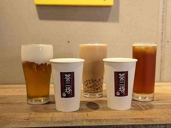 【中和手搖飲推薦】茶二坊。遠東世界廣場飲料 醇厚的茶香 回甘