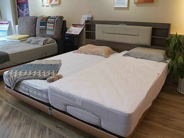 【減壓電動床分享】我們是幸福床店評價。新竹床墊推薦 免床架電