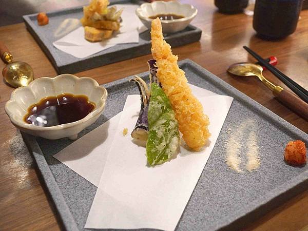 【台中無菜單料理】耕壽司。CP值超高的無菜單料理 不只可以吃