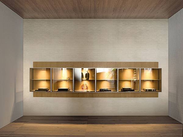 4_3_Grid-up-Wall-Unit
