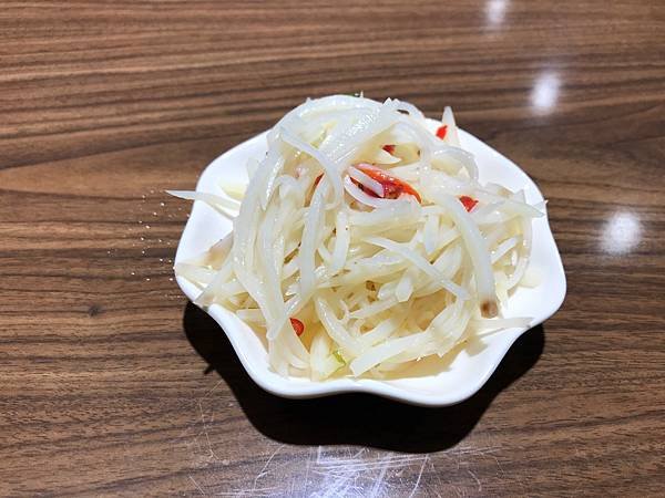 嗜鼎  川味小吃館-一人一文挺餐飲